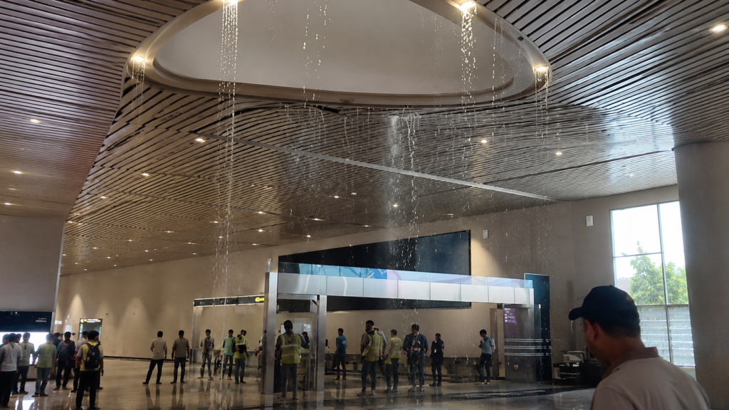 Water Leakage Video Sparks Infrastructure Debate