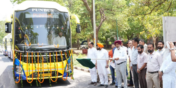Delhi Airport News: Five Luxury Volvo Buses Launched on Punjab-Delhi Airport Route