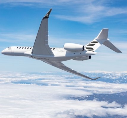 Bombardier's Global 8000, the World’s Fastest Civil Aircraft, Blazes to its First Speed Record Between Montreal, Canada and Nice, France