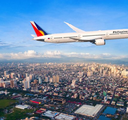 Boeing and Philippine Airlines Announce Commitment for up to 20 787 Dreamliner Jets