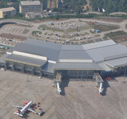 Mangaluru Airport News: CISF, Airport Staff Return Lost Purse Carrying USD 10,000 to Passenger