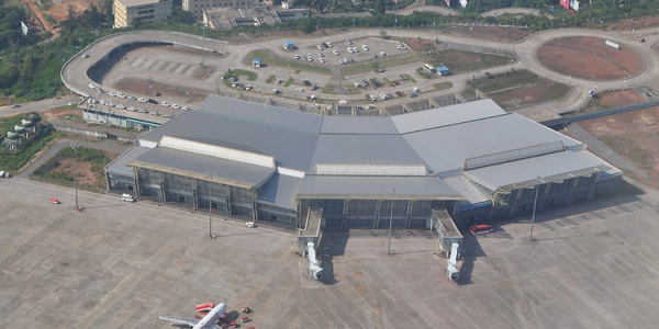 Mangaluru Airport News: CISF, Airport Staff Return Lost Purse Carrying USD 10,000 to Passenger