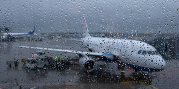Delhi Airport News: Heavy Rain and Winds Divert 15 Incoming Flights