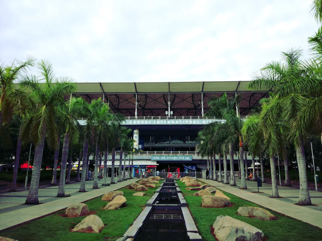 GMR Hyderabad International Airport Introduces 24/7 Premium Airport Taxi Services