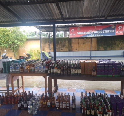 519 Liquor Bottles Seized, 15 Passengers Detained