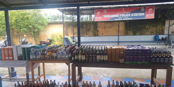 519 Liquor Bottles Seized, 15 Passengers Detained