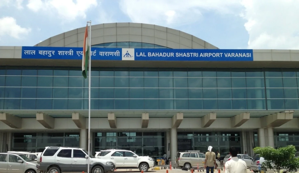 Passenger Fires Round During Weapons Check, Two Screeners Injured