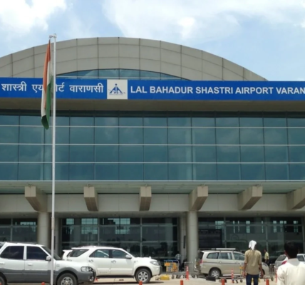 Passenger Fires Round During Weapons Check, Two Screeners Injured