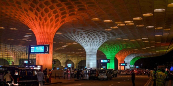 App-Based Cab Drivers Strike Over Fares and Bike Taxis