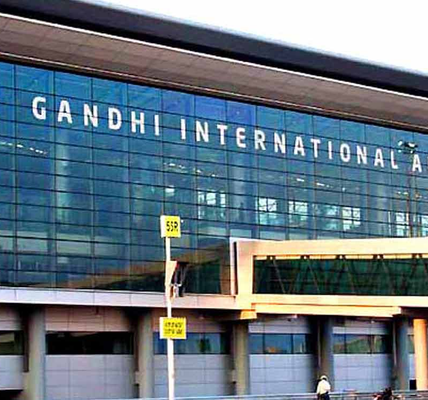 Drunk Passenger Stopped While Flying to Varanasi