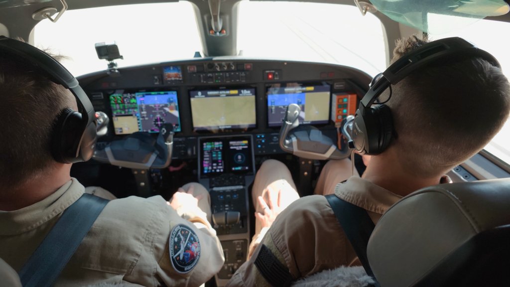 Cessna Citation CJ4 Gen3 Flight Test Pilots Put Garmin Emergency Autoland to the Test