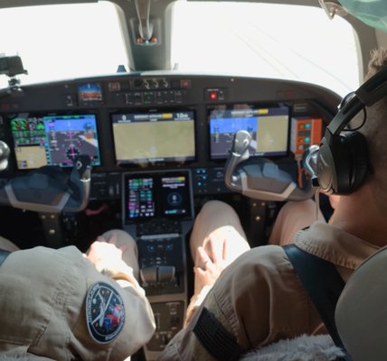 Cessna Citation CJ4 Gen3 Flight Test Pilots Put Garmin Emergency Autoland to the Test
