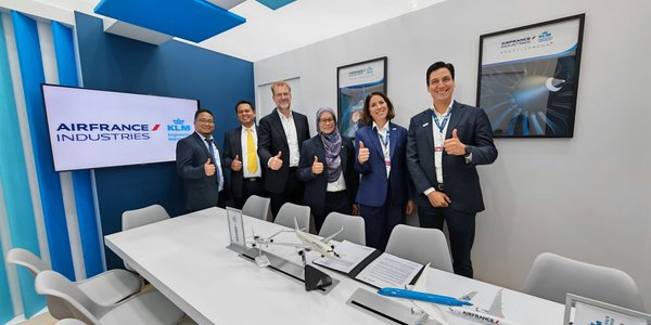 AFI KLM E&M and Malaysia Airlines Berhad Sign Long-Term Component Support Agreement to support A350 Fleet