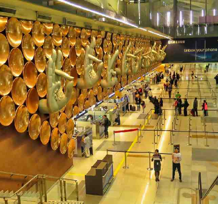 Delhi HC Sends Visakhapatnam Airport Closure Plea to Andhra HC