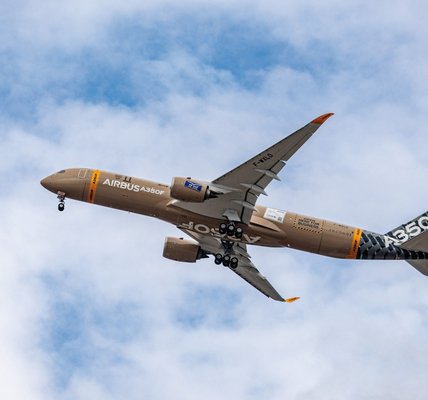 Airbus A350F freighter successfully performs its maiden flight