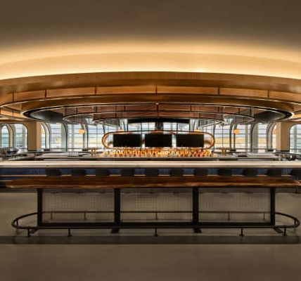 United Airlines Opens 54,000-Square-Foot Lounge at Houston Airport