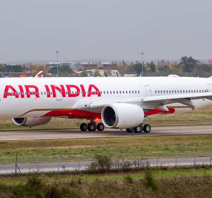 Airline Seeks Fast Hearing in 38-Year-Old Crash Compensation Case