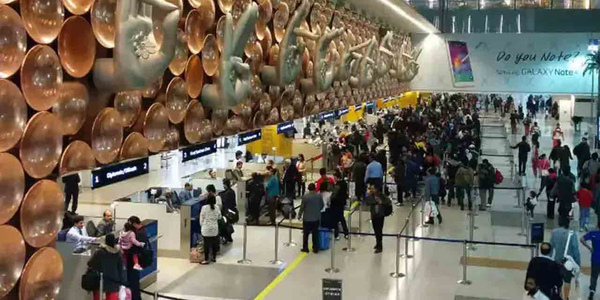 US Traveller Compares Delhi and Bengaluru Airports in Viral Video